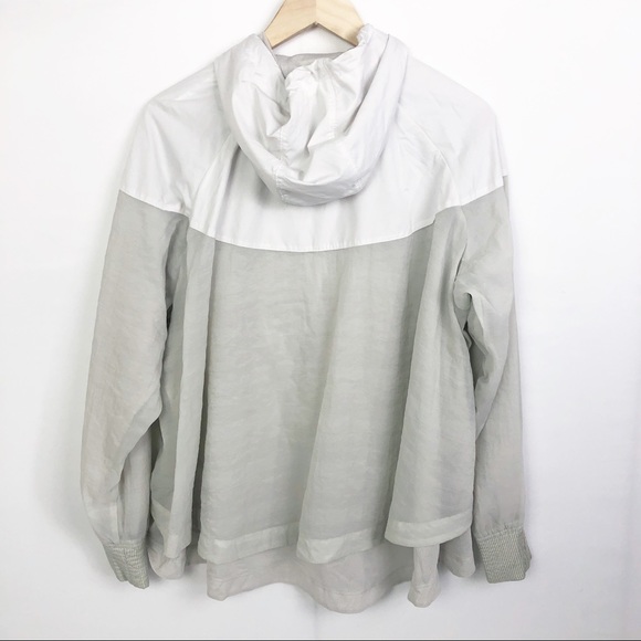 Nike Sportswear Windrunner Hooded Jacket Full Zip - Picture 4 of 11